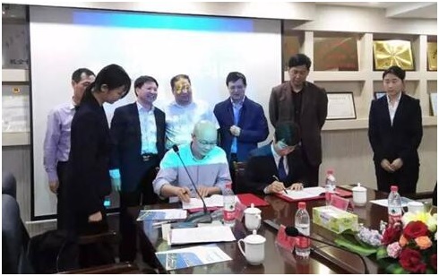 九游·会(J9)官方网站侨亚公司参加赴日护理技能实习项目推介会并签署战略合作协议