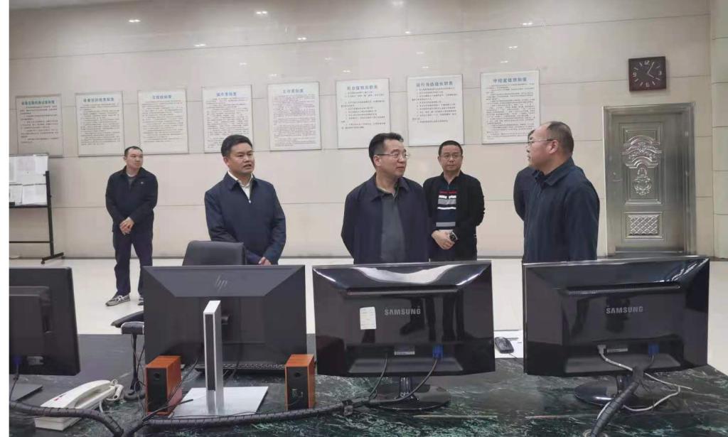 株洲市副市长杨英杰一行赴分公司开展防洪度汛督查工作 株洲市副市长杨英杰一行赴分公司开展防洪度汛督查工作