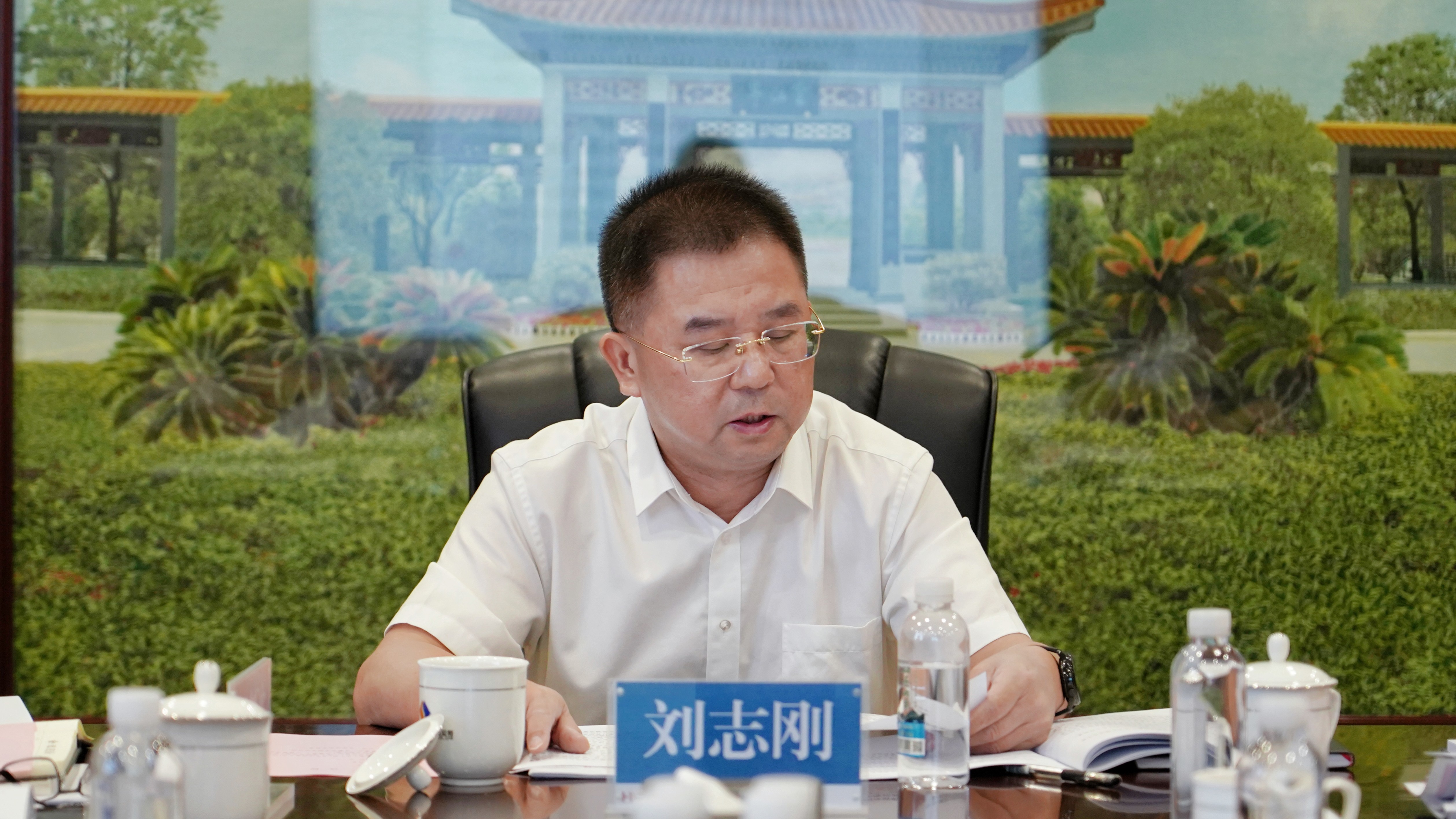 九游·会(J9)官方网站召开2025年上半年经营分析会